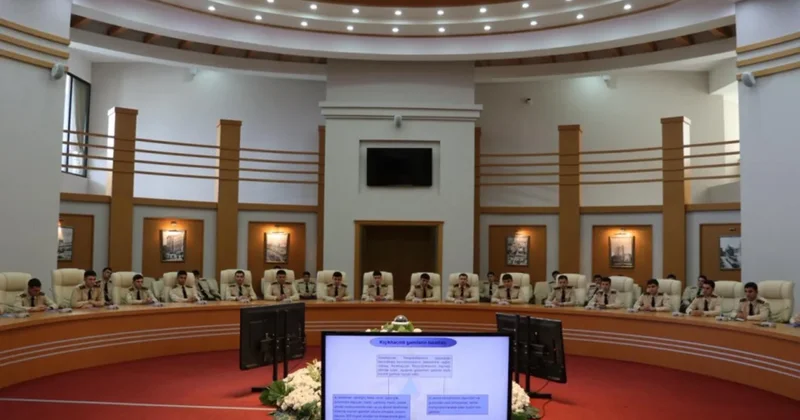 FHN Akademiyasının rəisi: Nəzəri biliklər praktiki təcrübə ilə uzlaşdırılmalıdır