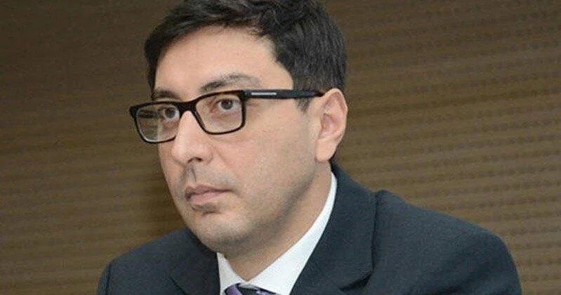 Nazir onu direktor təyin etdi FOTO