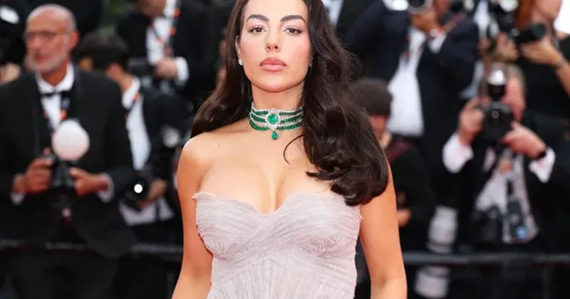 Ronaldo növbəti dəfə ata olur? FOTO