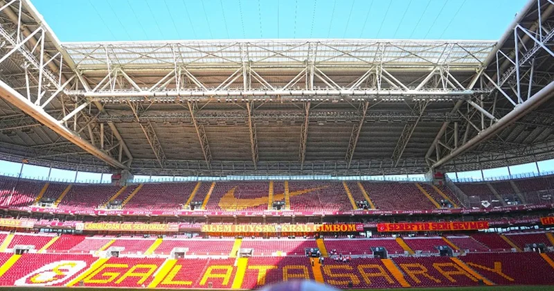 “Qalatasaray”ın futbolçusu komandadan ayrılır