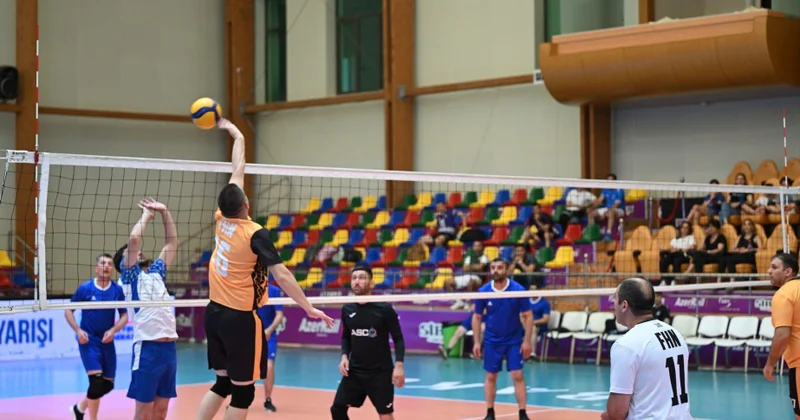 Dövlət qurumlarının əməkdaşları arasında voleybol yarışı keçirilib