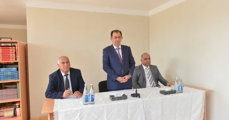 Taleh Qaraşov qəsəbə sakinlərinin problemlərini dinlədi FOTOLAR