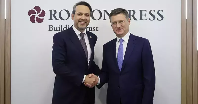Новак и Байрактар обсудили создание газового хаба