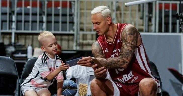 Когда папа вернется с кладбища? Адвокат рассказала о переживаниях 6 летнего сына Яниса Тиммы