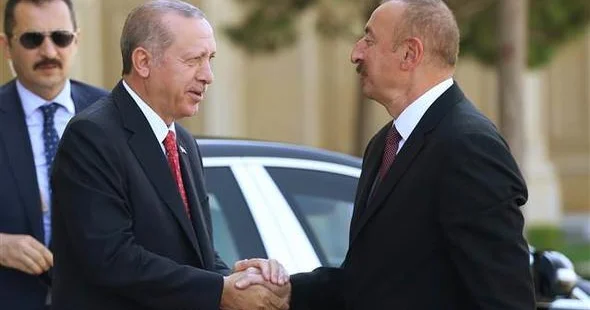 Əliyev Türkiyəyə getdi, Ərdoğan qarşıladı