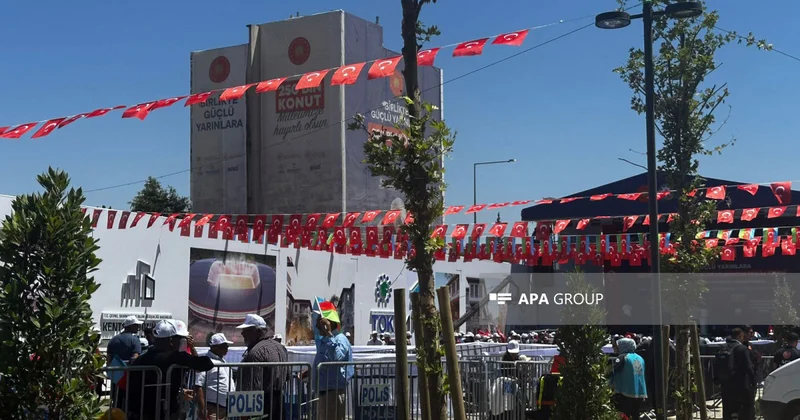 Kahramanmaraş valisi: Zəlzələ zamanı Azərbaycanın dəstəyi müstəsna yer tutur