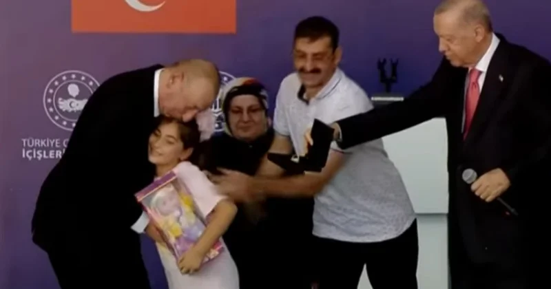 Kahramanmaraşda Prezident İlham Əliyev insanların böyük sevgisi ilə qarşılaşıb