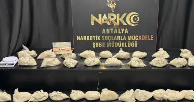 Türkiyədə 15 kilo heroin ələ keçirildi