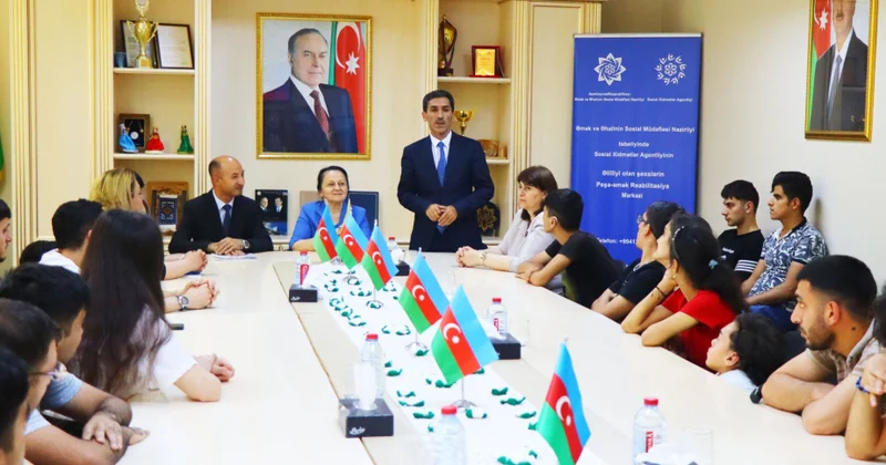 Əlilliyi olan şəxslərin Peşə əmək Reabilitasiyası Mərkəzində “İnsan Hüquqları Aylığı”na həsr edilən tədbir keçirilib