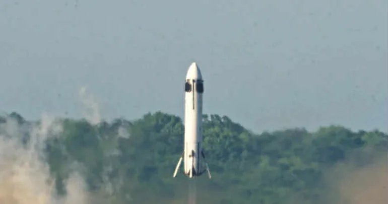 “Honda” kosmik raketini sınaqdan keçirdi FOTO