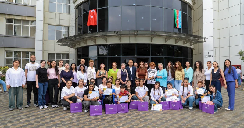 Azercell diqqət və qayğıya ehtiyacı olan iki nəsli bir araya gətirdi