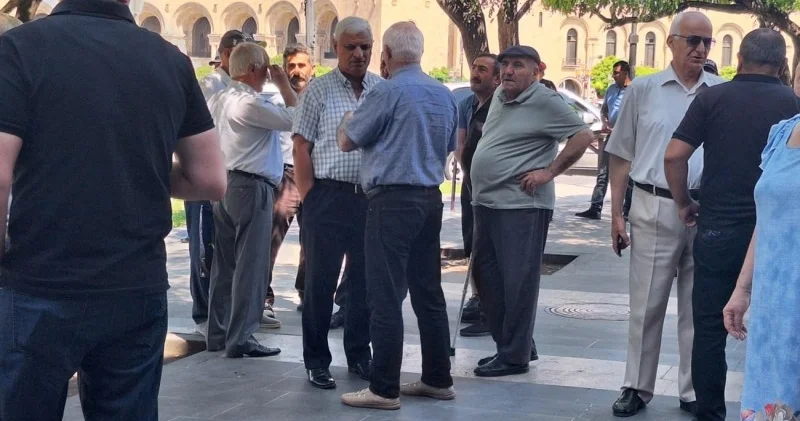 Qarabağı tərk edənlərdən peşmançılıq: Ay əclaf, nəyin çatmırdı?