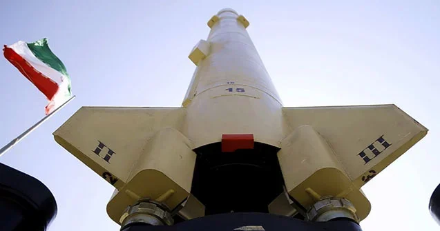 İran İsrailə ilk dəfə bu raketi yolladı Video Yenilənib
