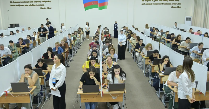 У учителей напряженные дни