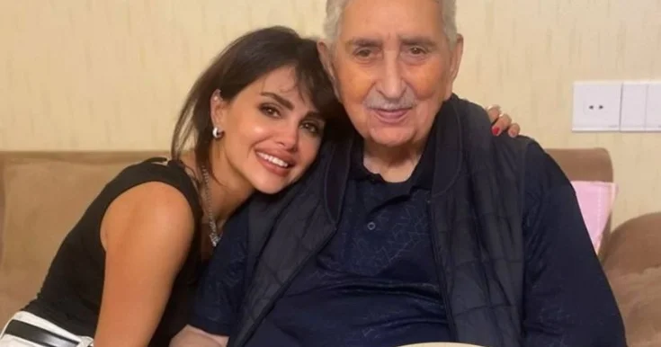 Arif Babayevin evinə getdi Foto