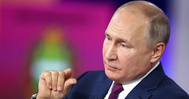 Putinin Merzlə təmaslara hazır olduğunu bildirib Berlin