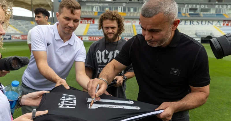 Qurban Qurbanov: Hər kəsi Bakıda keçiriləcək UFC turnirinə dəvət edirik