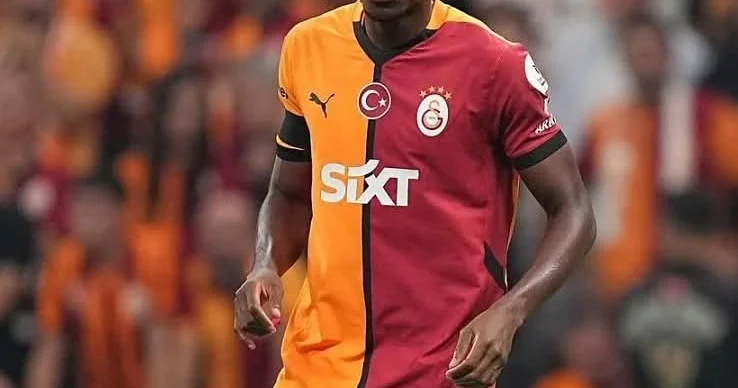 “Əl Hilal” Osimhen üçün yeni təklif hazırlayır