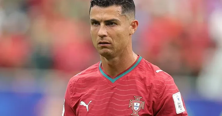 Portuqaliya mundialda uzağa getmək istəyirsə, Ronaldu kənara çəkilməlidir