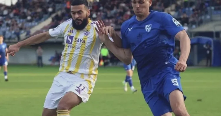 Araz Naxçıvan xorvatiyalı müdafiəçi transfer etdi