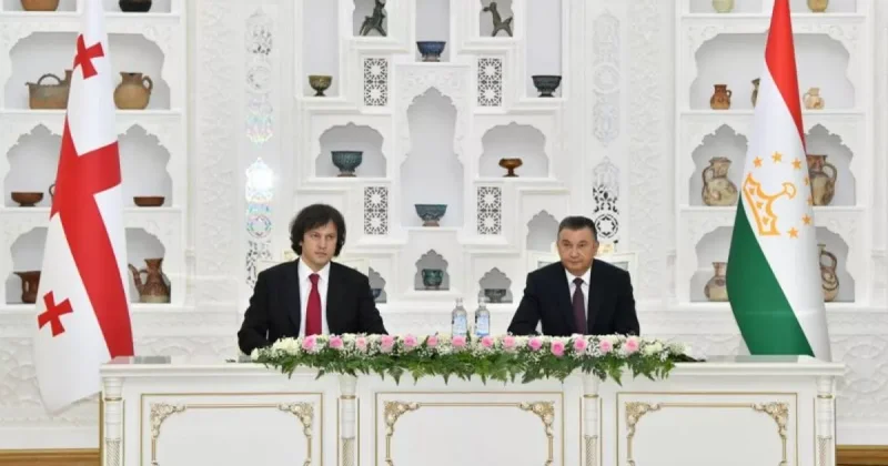 Грузия и Таджикистан подписали ряд соглашений ФОТО