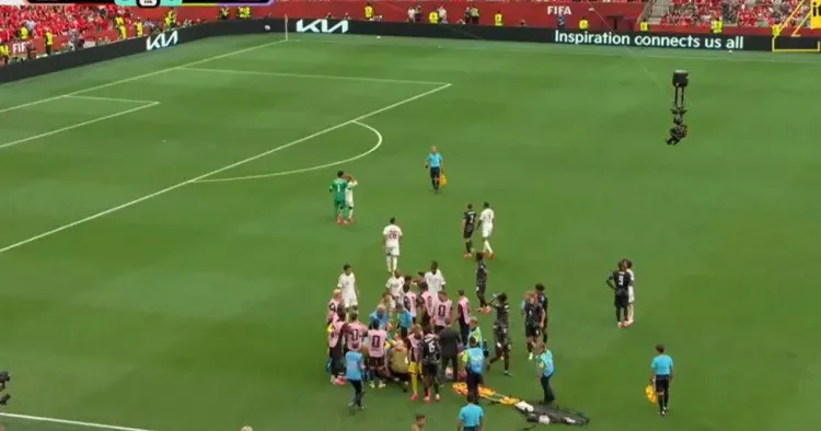 DÇ matçında futbolçunun ayağı sındı Dəhşətli anlar VİDEO+FOTO