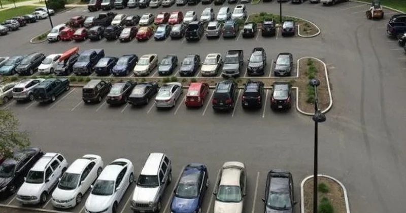 Həyət və küçələrdə parklanma xaosu: Sürücülərə VACİB ÇAĞIRIŞ KONKRET