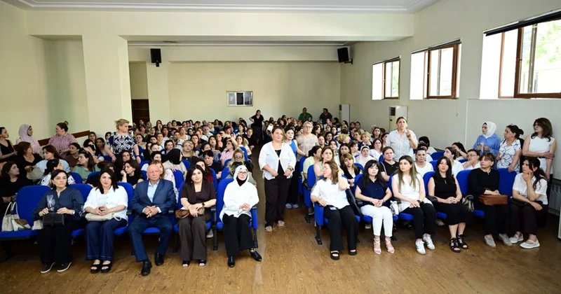 Kitabxana işçiləri ilə attestasiya prosesi üzrə ilk məlumatlandırıcı görüş keçirilib