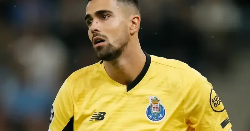 “Çelsi” “Porto”nun qapıçısı Dioqo Koştanı transfer edə bilər.