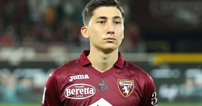 Qalatasaray dan yerli oyunçu həmləsi