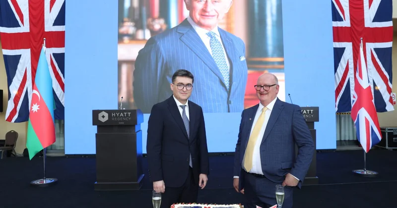 “İlk dəfə olaraq Cənubi Qafqazda davamlı sülhün bərqərar olması üçün real imkan yaranıb” Duncan Norman