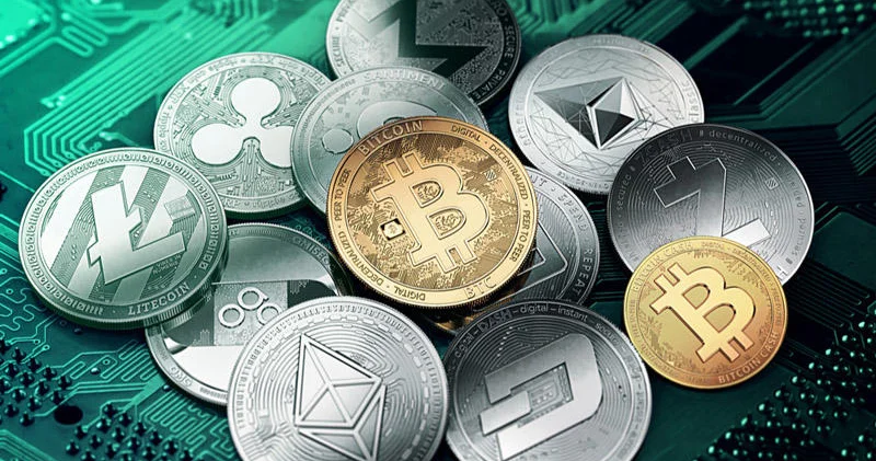 Kriptovalyuta bazarında düşüş: Bitcoin və Ethereum son sutkada dəyər itirdi