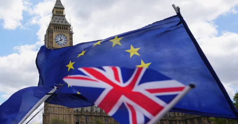 “Brexit” Böyük Britaniya iqtisadiyyatına ən azı 6 faiz zərər vurub