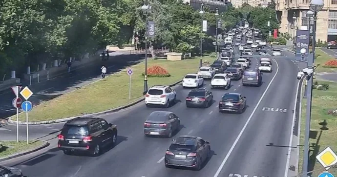 Sürücülərin NƏZƏRİNƏ! Bu yollarda tıxac var FOTO YENİLƏNİB