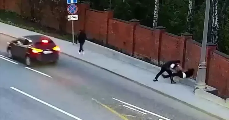 В Москве грабители устроили драку из за 100 тысяч долларов