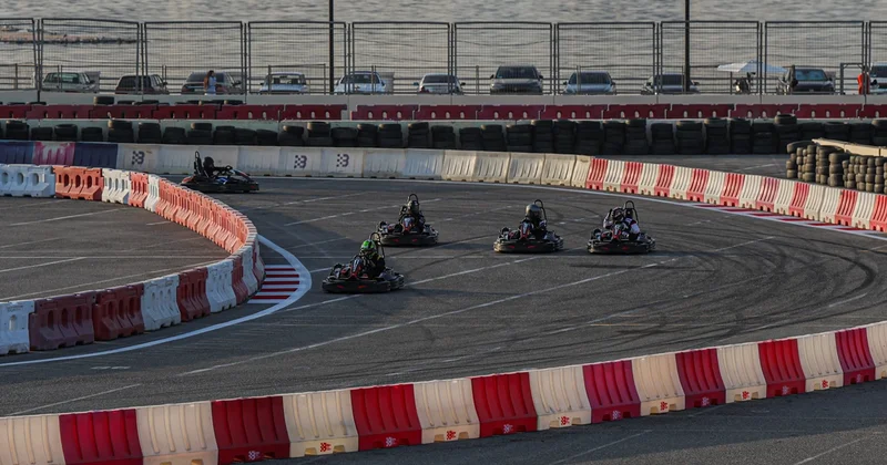 Gecənin əfsanələri Bakıda coşqu yaratdı: US Legend Cars , kartinq finalı və drift şou bir arada