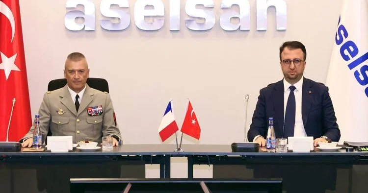 Paris Ankaraya jest edir: Fransa Türkiyə hərbi əlaqələrində canlanma KONKRET