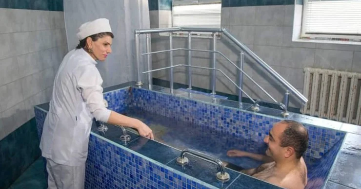 Köhnə qaydalar dəyişdi: artıq tanışlıqla sanatoriyalara getmək olmur TAHİR KƏRİMLİYƏ CAVAB