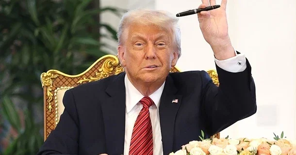 СМИ: Рисунки, приписываемые Трампу, продаются за тысячи долларов на аукционах