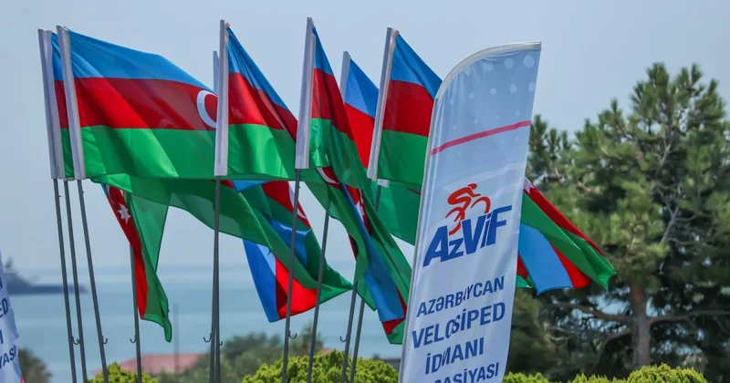 KİV nümayəndələri arasında velosiped yarışı keçirilib