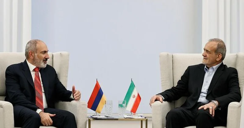 Телефонные переговоры Пашиняна и Пезешкиана