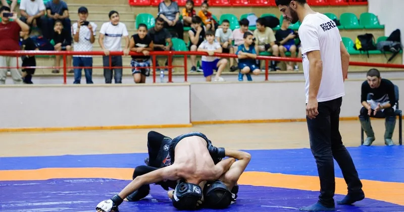 Naxçıvanda MMA üzrə açıq birincilik keçirilib FOTOLAR