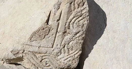 Krımda antikvar tapıntı arxeoloqların diqqətini cəlb edir...