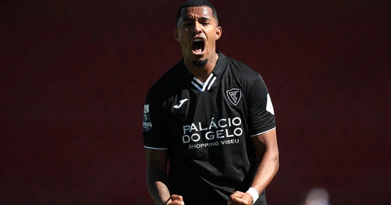 Qarabağ ın elçi düşdüyü braziliyalı hücumçu Bolqarıstan klubunu seçib
