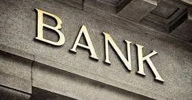 İlk 6 ayda kiçilən banklar SİYAHI