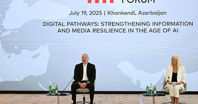 İlham Əliyev Xankəndidə Forumda iştirak edir Fotolar
