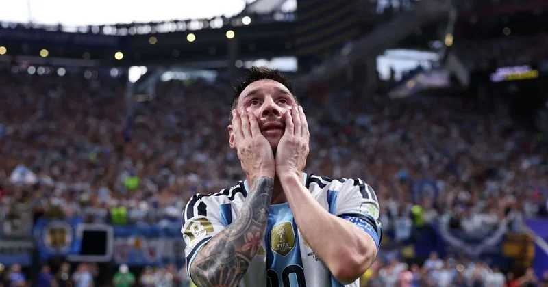 Messi azarkeşlərə müraciət etdi FOTO