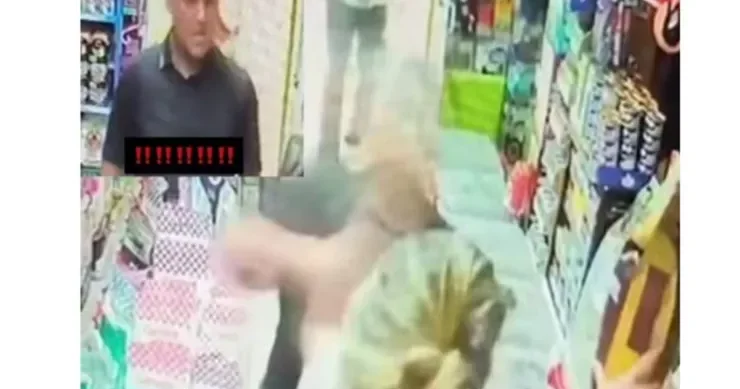Bakıda mağazada qadını döyən saxlanıldı