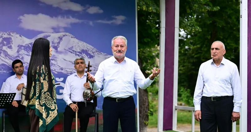 Şuşada bədii musiqili kompozisiya nümayiş olunub