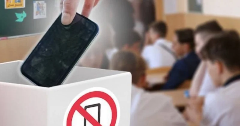 Çexiyada da məktəblərdə mobil telefon istifadəsi qadağan ediləcək